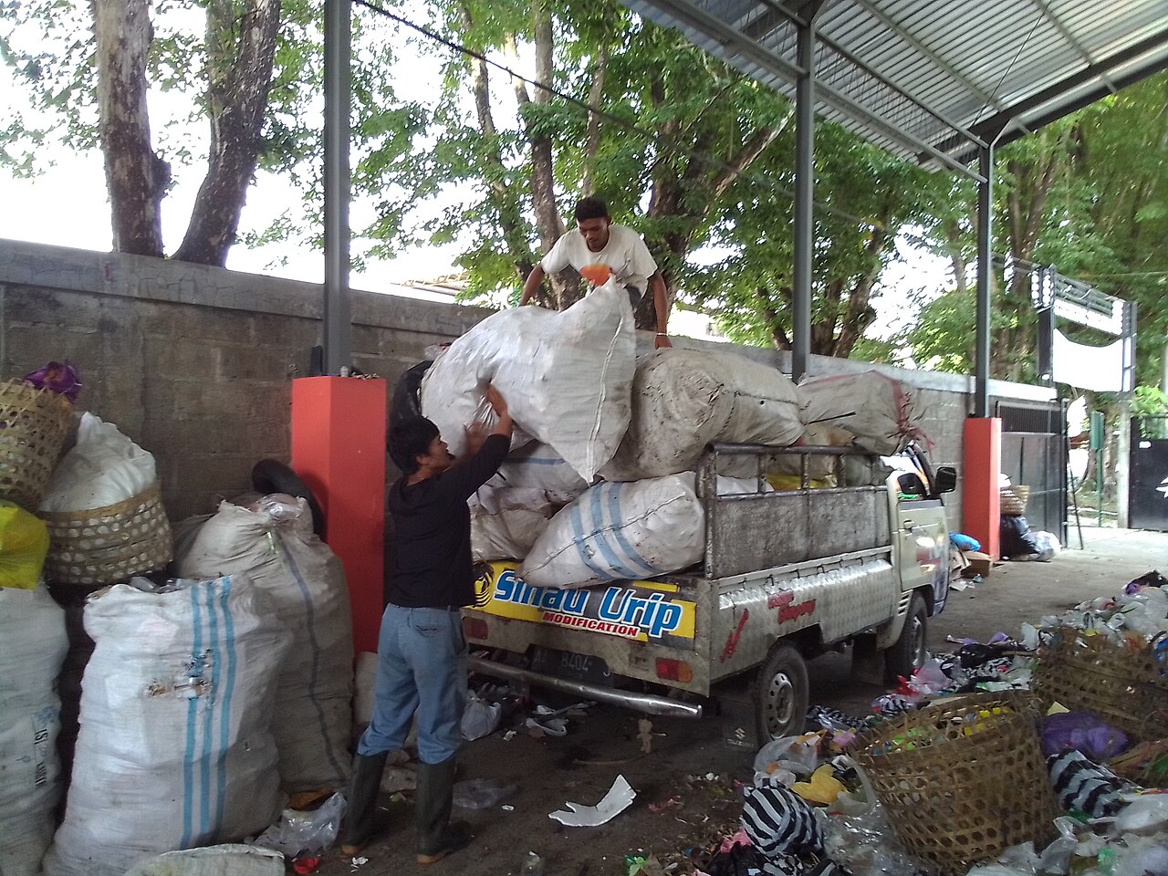 UI Gandeng BRIN dan Industri Kembangkan Model Pengelolaan Sampah Zero Waste di Kampus